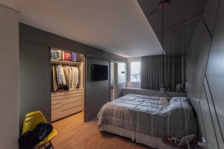 Apartamento à venda com 270m², 4 quartos e 3 vagasSuíte 3