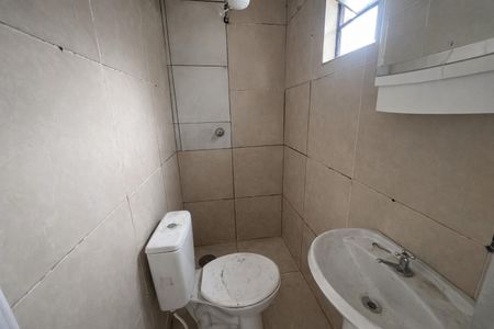 Banheiro de casa para alugar com 2 quartos, 40m² em Parque Novo Lar, São Paulo