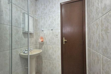 Casa para alugar com 128m², 2 quartos e 2 vagasBanheiro