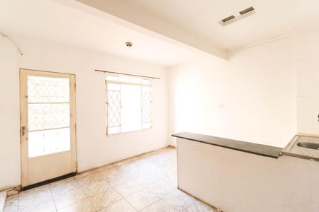 Sala/Cozinha de casa à venda com 7 quartos, 1000m² em Jardim Modelo, São Paulo