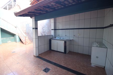 Casa para alugar com 350m², 4 quartos e 14 vagasÁrea de Serviço
