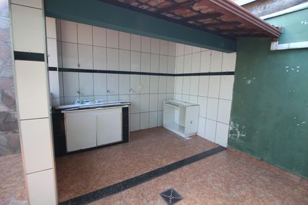 Casa para alugar com 350m², 4 quartos e 14 vagasÁrea de Serviço