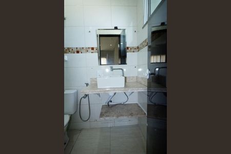 Casa para alugar com 75m², 2 quartos e sem vagaBanheiro da Suíte 1