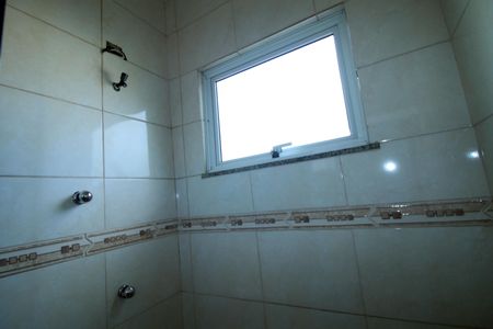 Casa para alugar com 75m², 2 quartos e sem vagaBanheiro Social