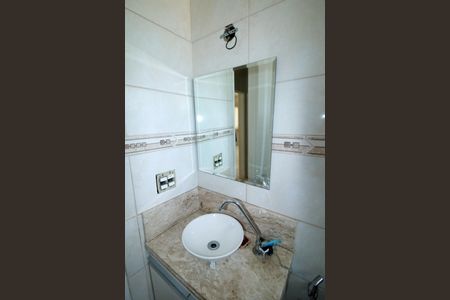 Casa para alugar com 75m², 2 quartos e sem vagaBanheiro Social