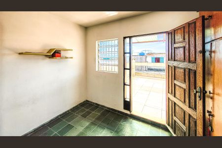 Casa à venda com 105m², 4 quartos e 2 vagasQuarto 2