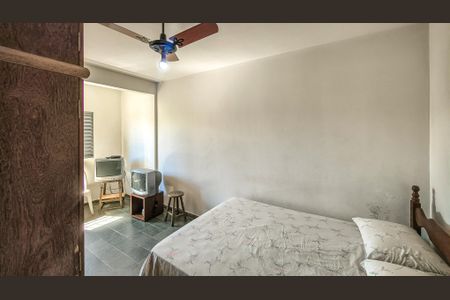 Casa à venda com 105m², 4 quartos e 2 vagas Quarto 4