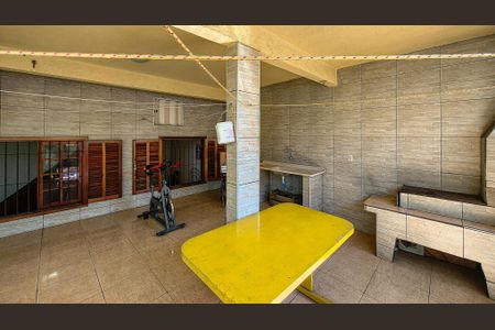Casa à venda com 105m², 4 quartos e 2 vagasTerraço