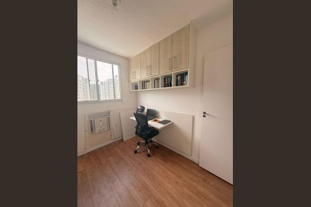 Apartamento à venda com 65m², 2 quartos e 1 vagaQuarto