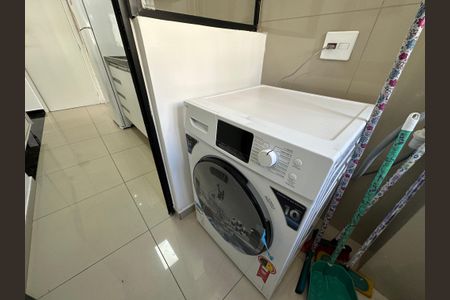Apartamento para alugar com 59m², 2 quartos e 1 vagaÁrea de Serviço