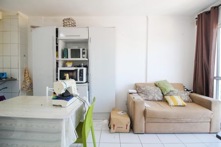 Apartamento à venda com 35m², 1 quarto e sem vagaSala