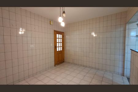 Casa à venda com 142m², 3 quartos e 2 vagasCopa