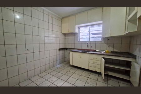 Casa à venda com 100m², 3 quartos e 2 vagas