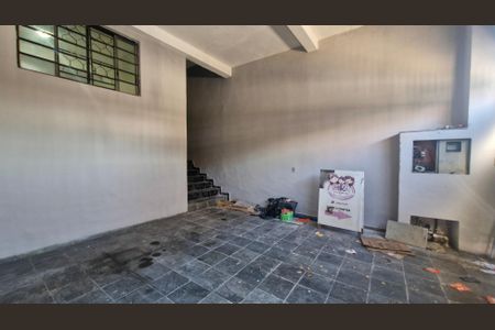 Casa à venda com 100m², 3 quartos e 2 vagas