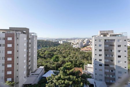 Apartamento à venda com 48m², 2 quartos e 2 vagasQuarto 2 - Vista