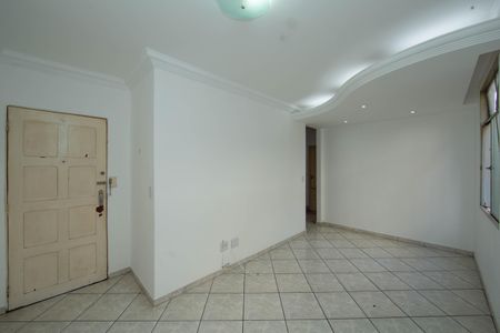 SALA de apartamento para alugar com 2 quartos, 48m² em Carlos Prates, Belo Horizonte