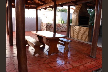 Apartamento para alugar com 61m², 2 quartos e 1 vagaÁrea comum - Churrasqueira