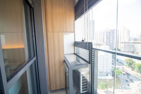 Studio para alugar com 25m², 1 quarto e sem vagaVaranda