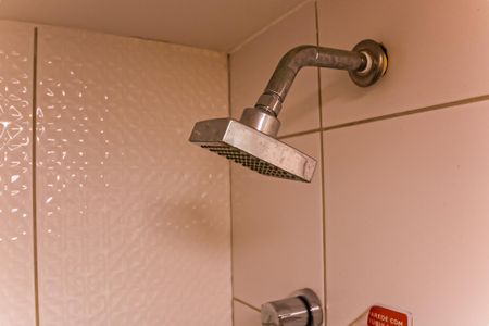 Apartamento para alugar com 46m², 2 quartos e 1 vaga Apartamento para alugar com 46m², 2 quartos e 1 vagaBanheiro da Suíte