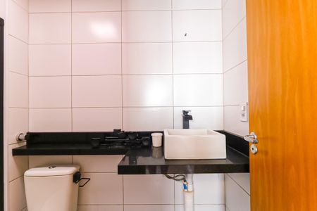 Apartamento para alugar com 46m², 2 quartos e 1 vaga Apartamento para alugar com 46m², 2 quartos e 1 vagaBanheiro da Suíte