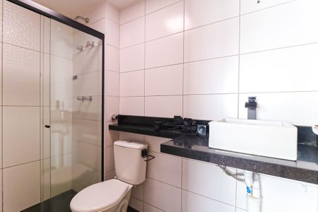 Apartamento para alugar com 46m², 2 quartos e 1 vaga Apartamento para alugar com 46m², 2 quartos e 1 vagaBanheiro da Suíte