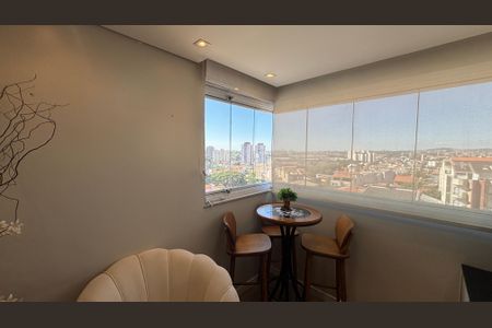 Apartamento à venda com 51m², 2 quartos e 1 vagaVaranda - Sala