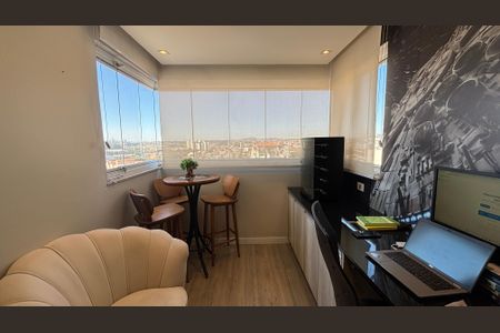 Apartamento à venda com 51m², 2 quartos e 1 vagaVaranda - Sala