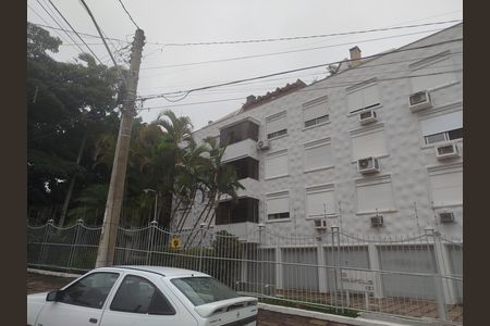 Apartamento à venda com 130m², 2 quartos e 2 vagas Apartamento à venda com 130m², 2 quartos e 2 vagasFachada