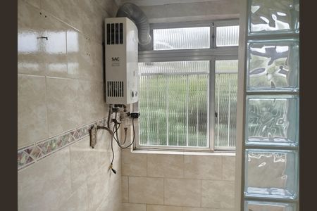 Apartamento à venda com 130m², 2 quartos e 2 vagas Apartamento à venda com 130m², 2 quartos e 2 vagasÁrea de serviço
