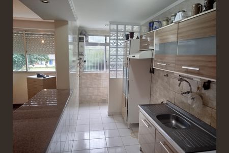 Apartamento à venda com 130m², 2 quartos e 2 vagas Apartamento à venda com 130m², 2 quartos e 2 vagasCozinha