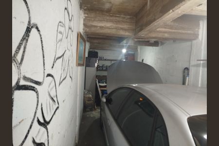 Apartamento à venda com 130m², 2 quartos e 2 vagas Apartamento à venda com 130m², 2 quartos e 2 vagasGaragem