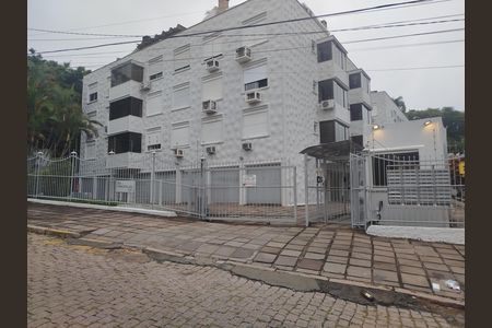 Apartamento à venda com 130m², 2 quartos e 2 vagas Apartamento à venda com 130m², 2 quartos e 2 vagasFachada