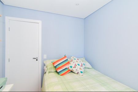 Apartamento à venda com 114m², 4 quartos e 2 vagasQuarto 2