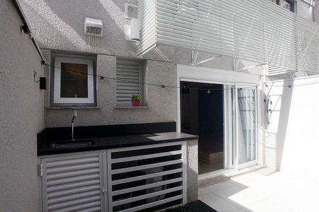 Studio para alugar com 46m², 1 quarto e 1 vagaPátio / Área de Serviço