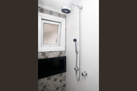 Banheiro de kitnet/studio para alugar com 1 quarto, 46m² em Cidade Baixa, Porto Alegre