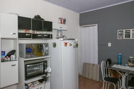 Casa à venda com 270m², 4 quartos e 2 vagas Casa à venda com 270m², 4 quartos e 2 vagasCasa 1 - Cozinha