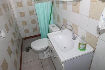 Casa 1 - Banheiro de casa para alugar com 3 quartos, 120m² em Vila Ipojuca, São Paulo