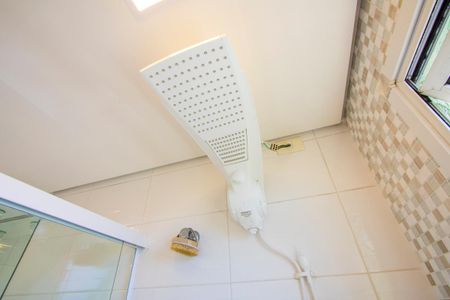 Apartamento à venda com 90m², 3 quartos e 2 vagasBanheiro do quarto 1