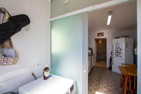 Apartamento à venda com 90m², 3 quartos e 2 vagasÁrea de serviço