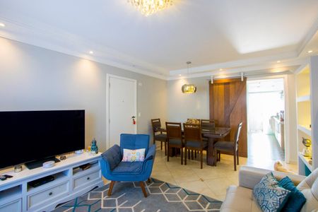 Sala de apartamento à venda com 3 quartos, 90m² em Pinheirinho, Santo André