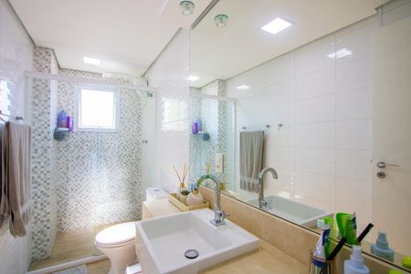 Apartamento à venda com 90m², 3 quartos e 2 vagasBanheiro social