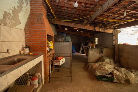 Casa à venda com 312m², 3 quartos e 3 vagasChurrasqueira