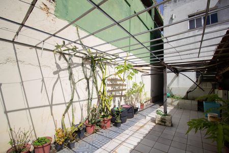Casa à venda com 312m², 3 quartos e 3 vagasQuintal