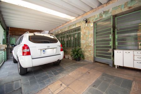 Casa à venda com 312m², 3 quartos e 3 vagasGaragem