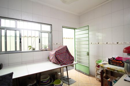 Casa à venda com 312m², 3 quartos e 3 vagasCopa