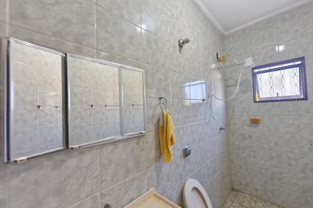 Casa à venda com 100m², 2 quartos e 3 vagasBanheiro