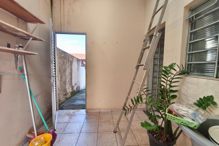Casa à venda com 100m², 2 quartos e 3 vagasÁrea de Serviço
