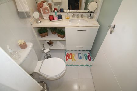 Apartamento à venda com 92m², 3 quartos e 2 vagasBanheiro 2