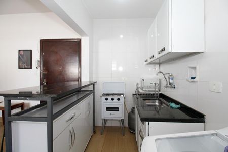 Studio de kitnet/studio para alugar com 1 quarto, 30m² em Pinheiros, São Paulo