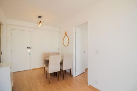 Apartamento à venda com 75m², 2 quartos e 1 vagaSala